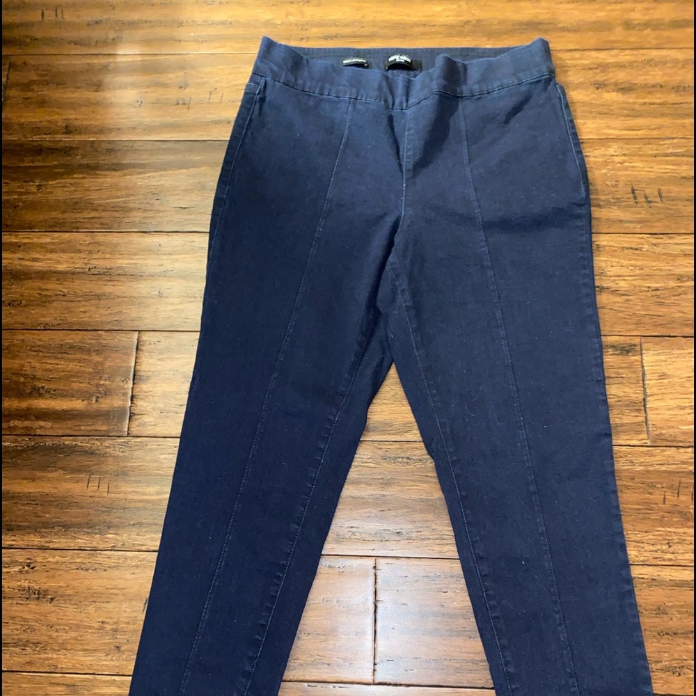 Nine West elastic waist band skinny jeans